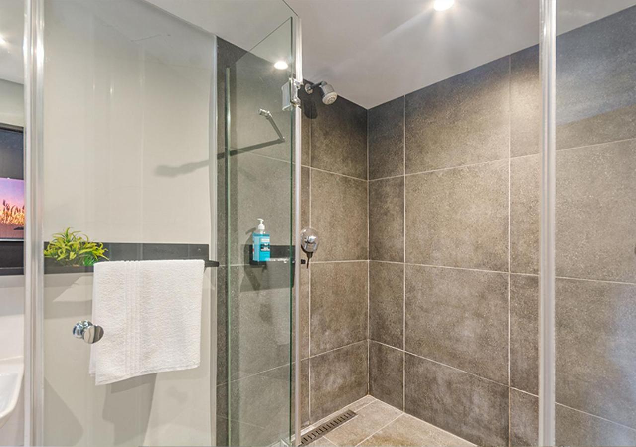 Sandton Splendid 510 Power Backup Water Backup Apartment Johannesburg